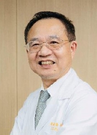 黄璟隆.jpg